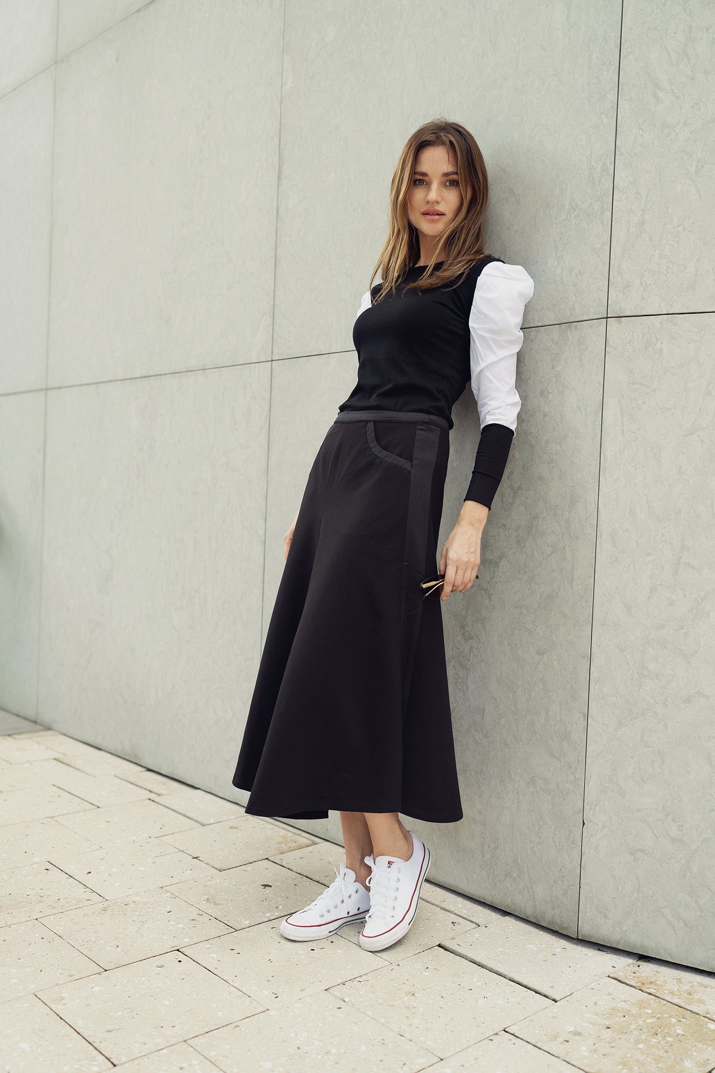 SATIN / PONTE SKIRT BLACK
