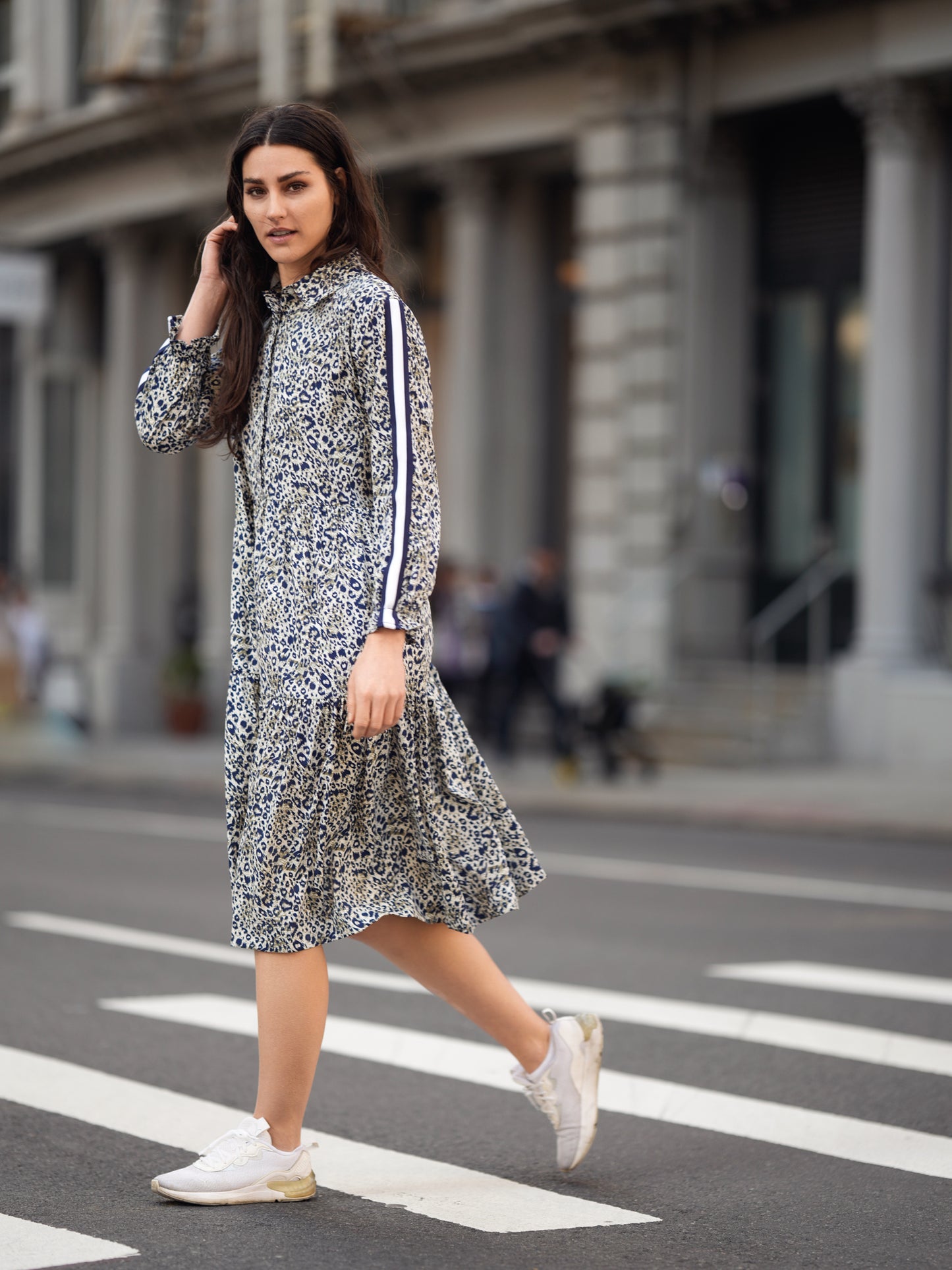 PRINTED TIERED SHIRT DRESS