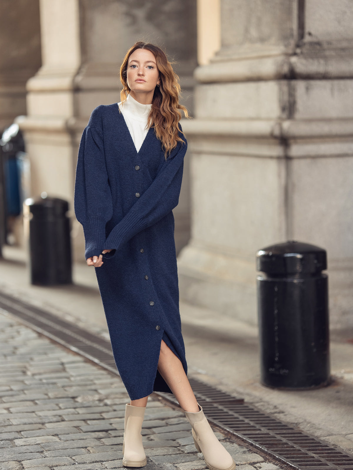PUFF SLEEVE SWEATER DRESS