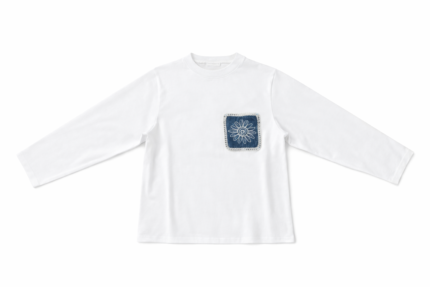 EMBROIDERED TEE
